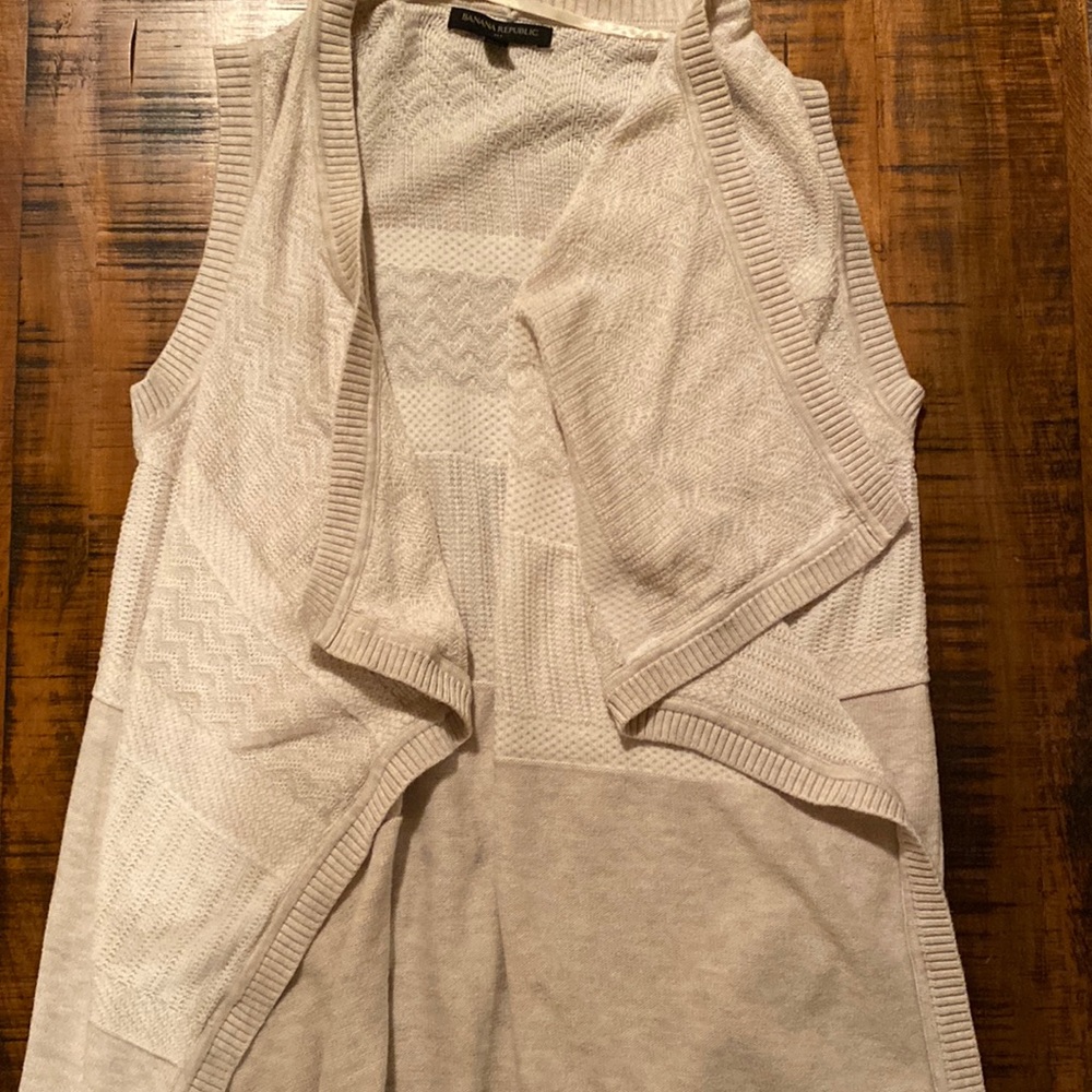 Long Banana Sweater Vest-